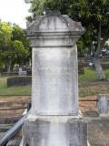 image of grave number 370519